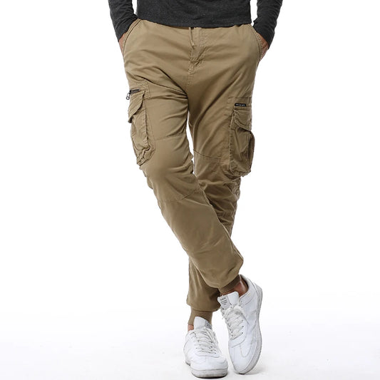 Pantalon cargo camouflage en coton