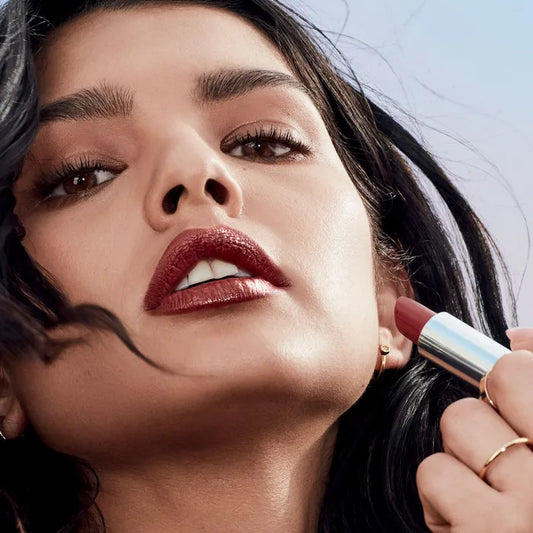 Rouge à lèvres Maybelline Color Sensational Satin Lipstick 211 Rosey Risk